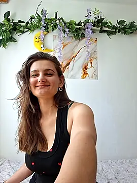 Nika_aa – Naživo XXX chat