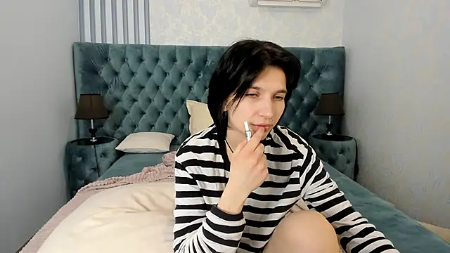 AdonBev Pertunjukan Webcam