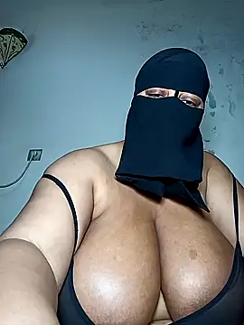 Loly_mor26's Live XXX Chat