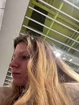Chat +18 de MaryHiggins ao vivo