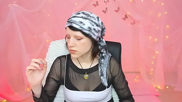 Chat XXX en directo de LidaDarknet