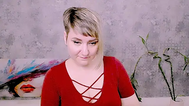 Djullia's Live XXX Chat