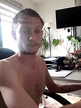 Jungspund25-'s Webcam Show