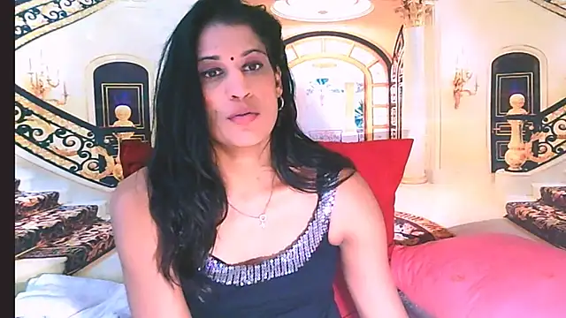 XXX chat uživo modela IndianSexcSmyle