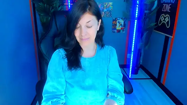 AnaMills' Live XXX Chat