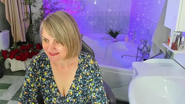 BettyGibsonn Chat XXX live