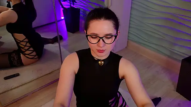 Tiny_BunnyX Chat XXX live