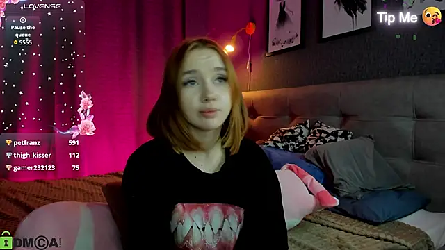 Lesi_Moonie01 Adlı Modelin Canlı XXX Sohbeti