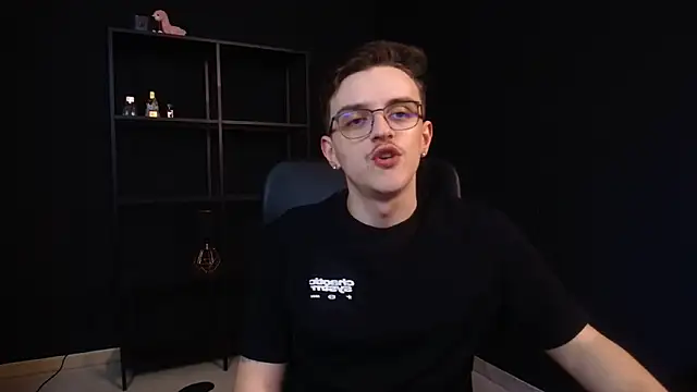 FelixStarkk – Naživo XXX chat