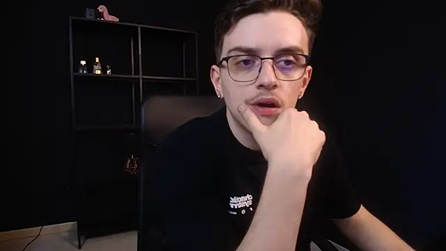 FelixStarkk 现场XXX聊天