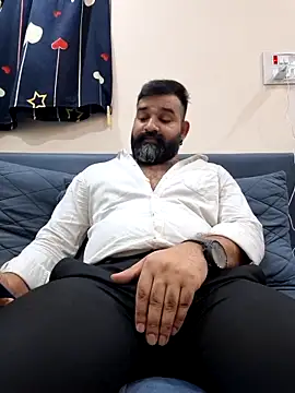 Fun_Guuy's Live XXX Chat