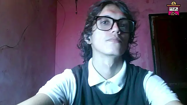 cherryuwu élő XXX-chatje