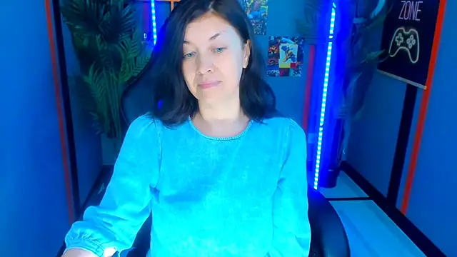 AnaMills Chat XXX live