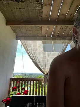 Alimela Adlı Modelin Canlı XXX Sohbeti