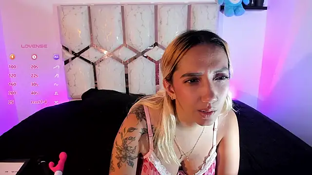 Amanda_klaire Chat XXX live