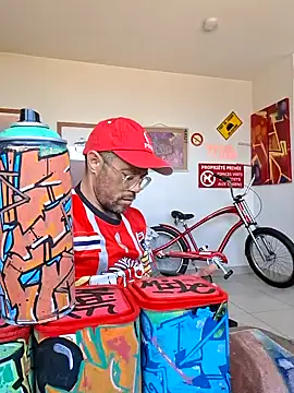 Mr_Graffitimile's Live XXX Chat
