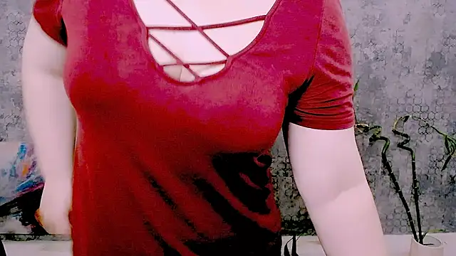 Djullia 라이브 XXX 채팅