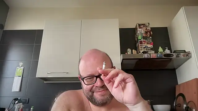 theitalianbearn Webbikameraesitys