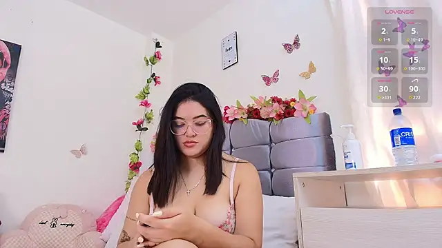 Isabella_Roses_のライブXXXチャット