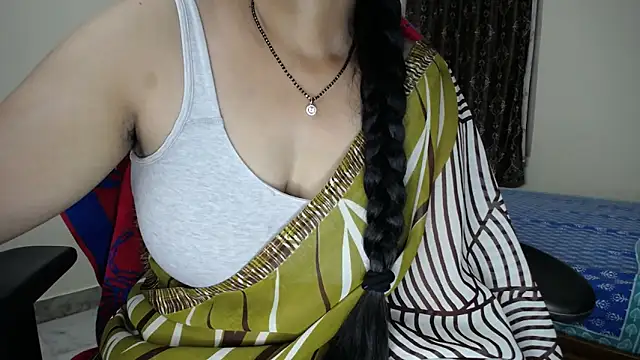 Babydoll_Telugu Adlı Modelin Canlı XXX Sohbeti