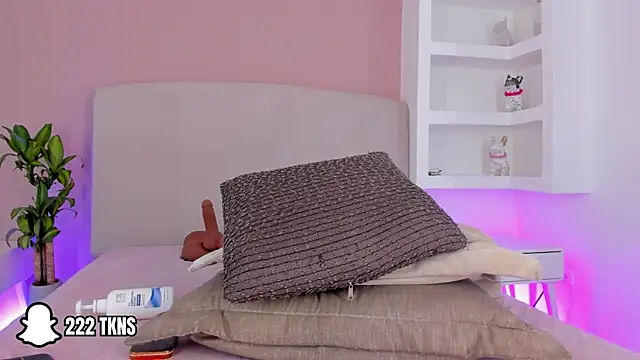 nathalynbarnes' Live XXX Chat