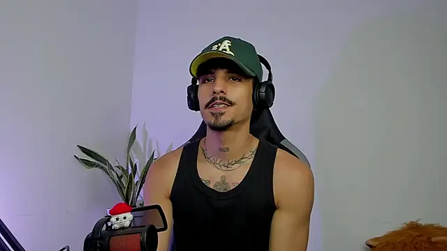 Webkamerová show Lukeetaylor