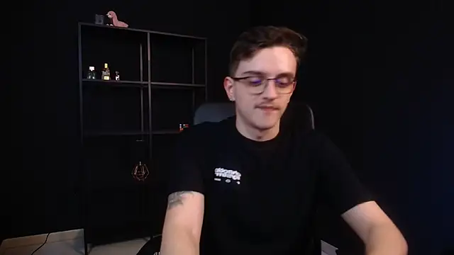 Chat XXX Live FelixStarkk