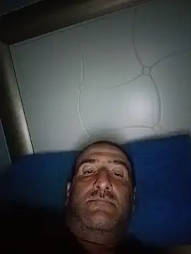 Chat +18 de DanTrov79 ao vivo