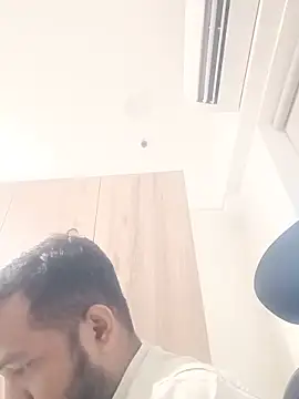 VJ17's Live XXX Chat