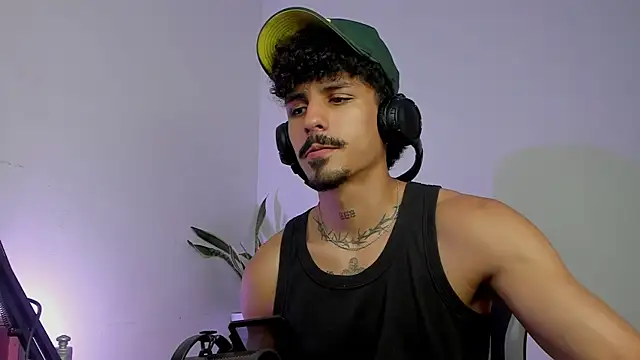 Lukeetaylor's Webcam Show