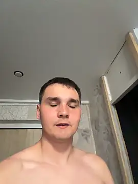 desiredude9 Chat XXX in diretta