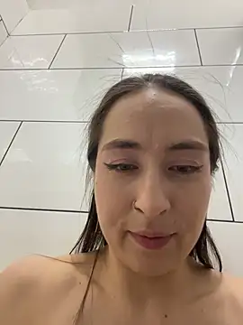 Holly_Play Live XXX-Chat