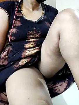 tamilammu1431のライブXXXチャット