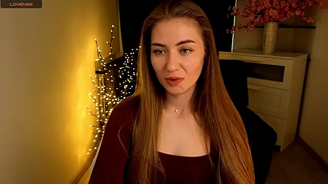 Chain_Alice's Live XXX Chat