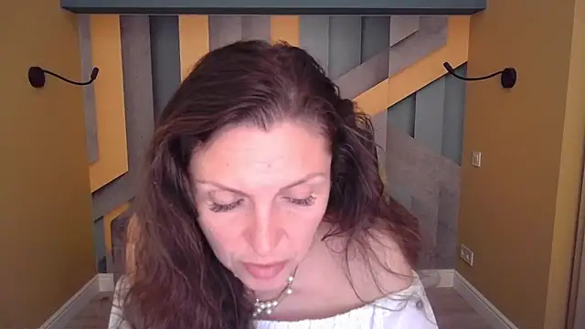 EllaLong Live XXX-Chat