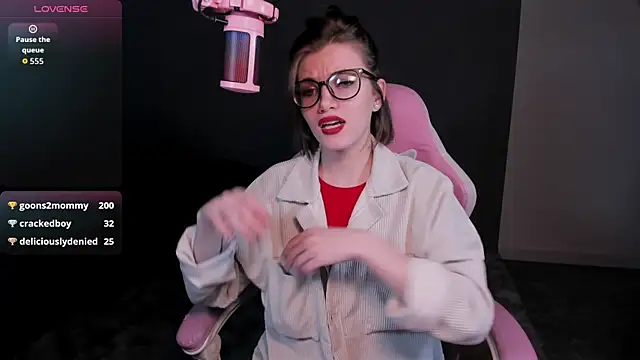 Živý XXX chat CathyAdams