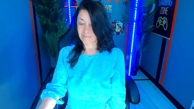 Chat +18 de AnaMills ao vivo