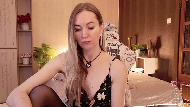 Hello_Lisha Chat XXX in diretta