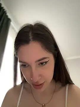 دردشة BOOMFOXY الجنسية المباشرة