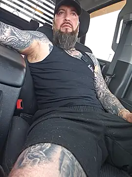Beardedtattood 라이브 XXX 채팅