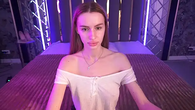 Snow_WhiteeeX's Live XXX Chat