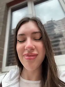 BOOMFOXY Chat XXX in diretta