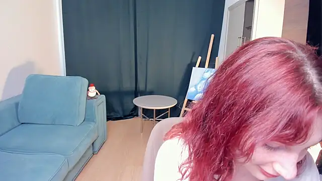 Онлайн чат XXX ElaNaecker