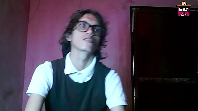 cherryuwu's Webcam Show