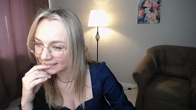 Chatroom XXX en direct de Ava_Elior