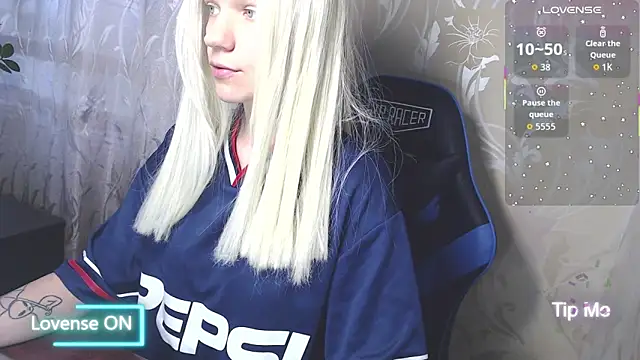 Chat XXX ao vivo de Shiny_Victoria