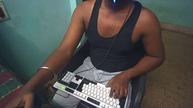 Tamil_KDDのライブXXXチャット
