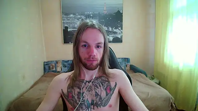AdamDickens Show in webcam