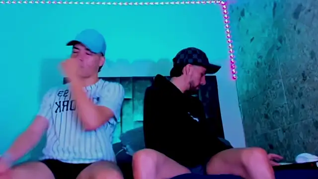 Show Webcam de alex_and_christhoper