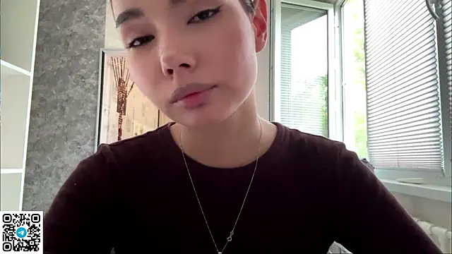 MarylnMonnier Chat XXX live